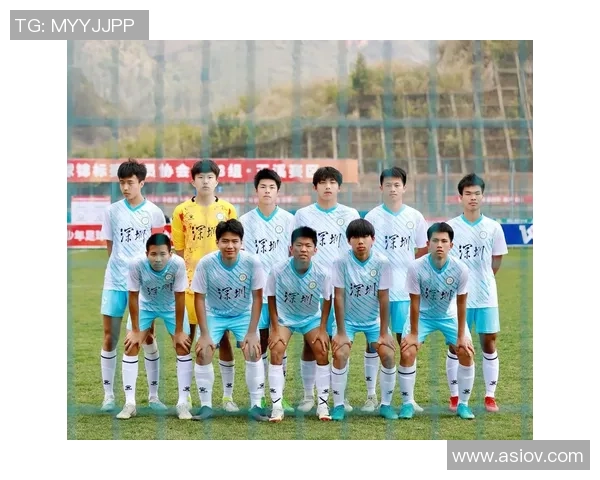 足球热议：深圳足球队的配合争议