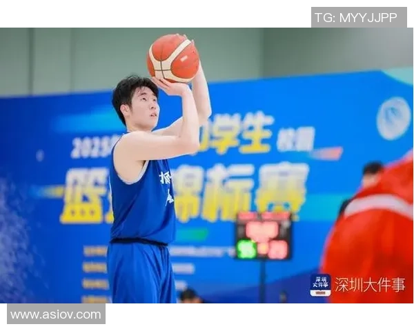深圳篮球队选拔赛特别报道：从默默无闻到璀璨之星的成长之路